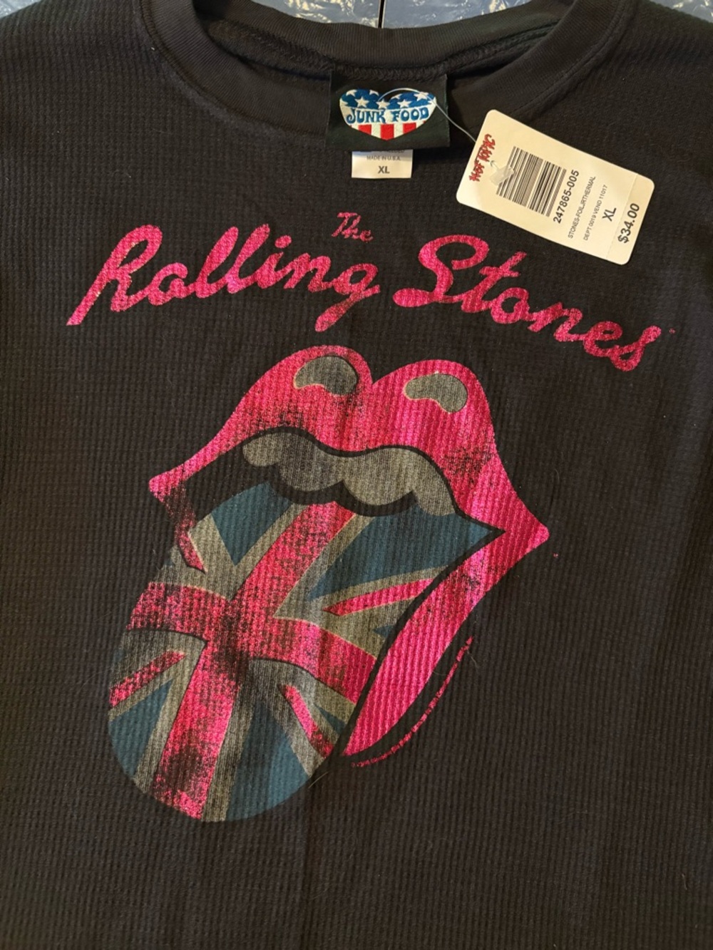 NWT Junk Food Clothing Juniors Black Long-Sleeve Tee w/Union Jack Tongue Graphic